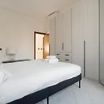 Apartament Guesthost - Cozy Near San Siro Mediolan