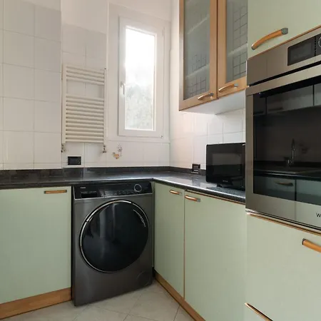 Apartament Guesthost - Cozy Near San Siro Mediolan