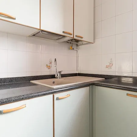 Guesthost - Cozy Near San Siro Apartman *